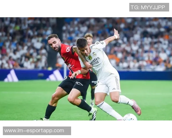 旧将批评皇马被阿尔瓦塞特淘汰是彻底失败管理如同闹剧